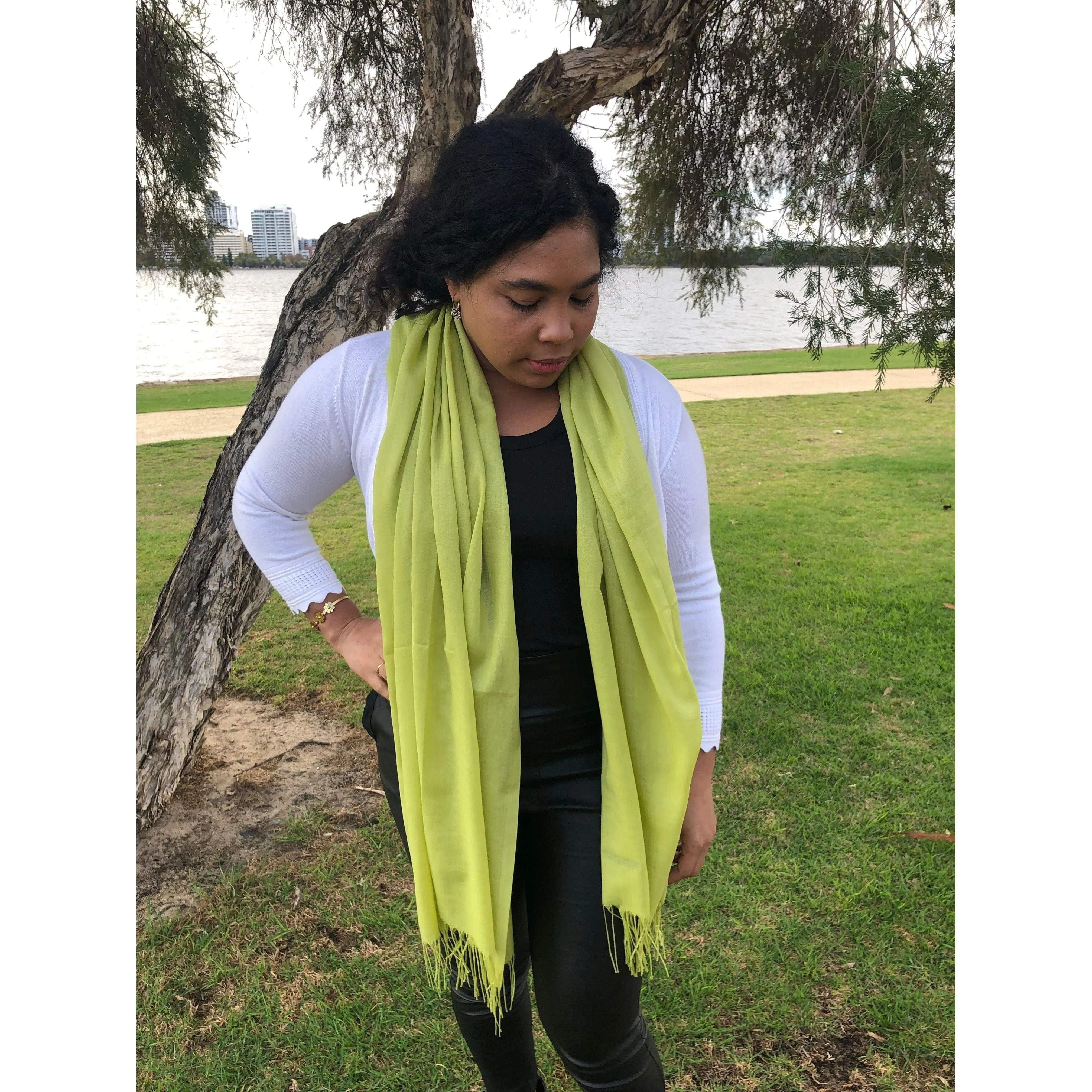 🍏 Pashmina Shawl -  Apple Green