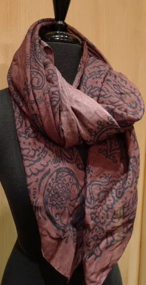 HTC Hollywood Trading Company Cachemire Skull Bandana Scarf