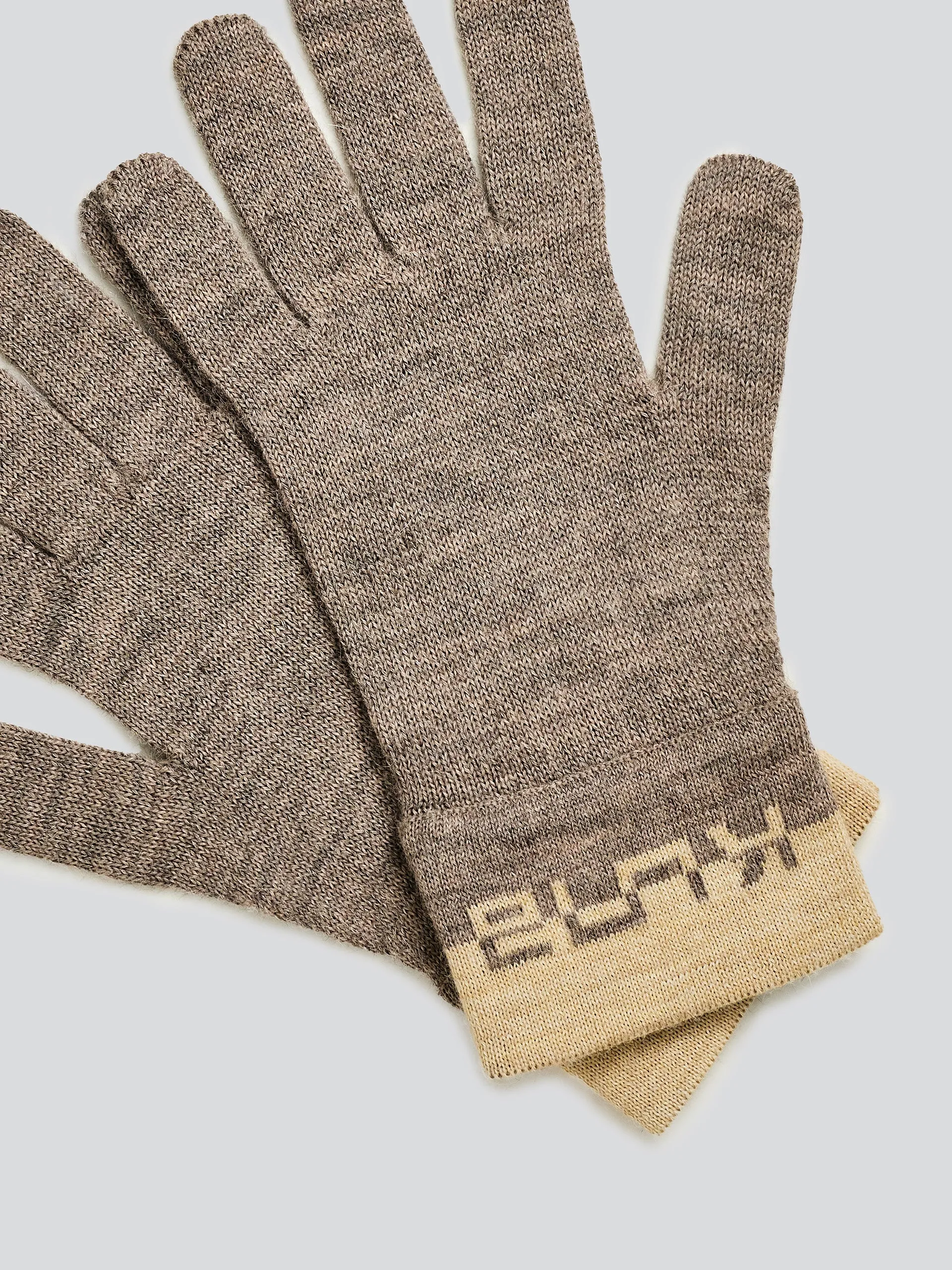 Yari Gloves Baby Alpaca Color Beige